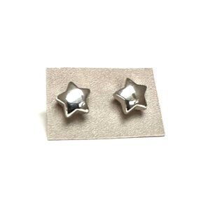 🔴 5 for $10 ONE PAIR Silver Tone Star Shaped Stud Earrings
